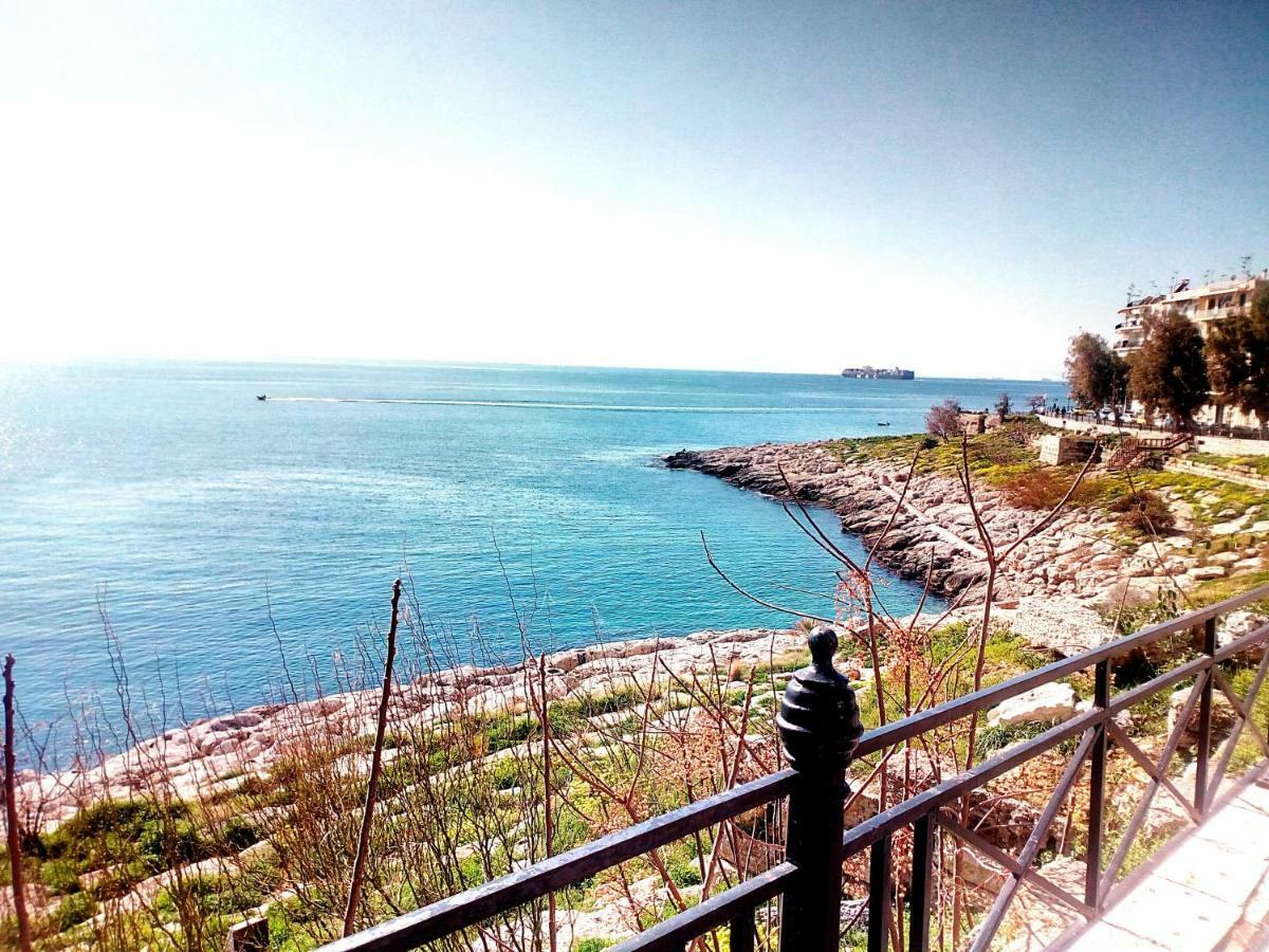 Φωτεινό Διαμέρισμα Πειραιας Pireus Exteriér fotografie